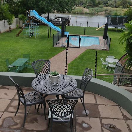 Moonriver Guesthouse Upington Exterior foto