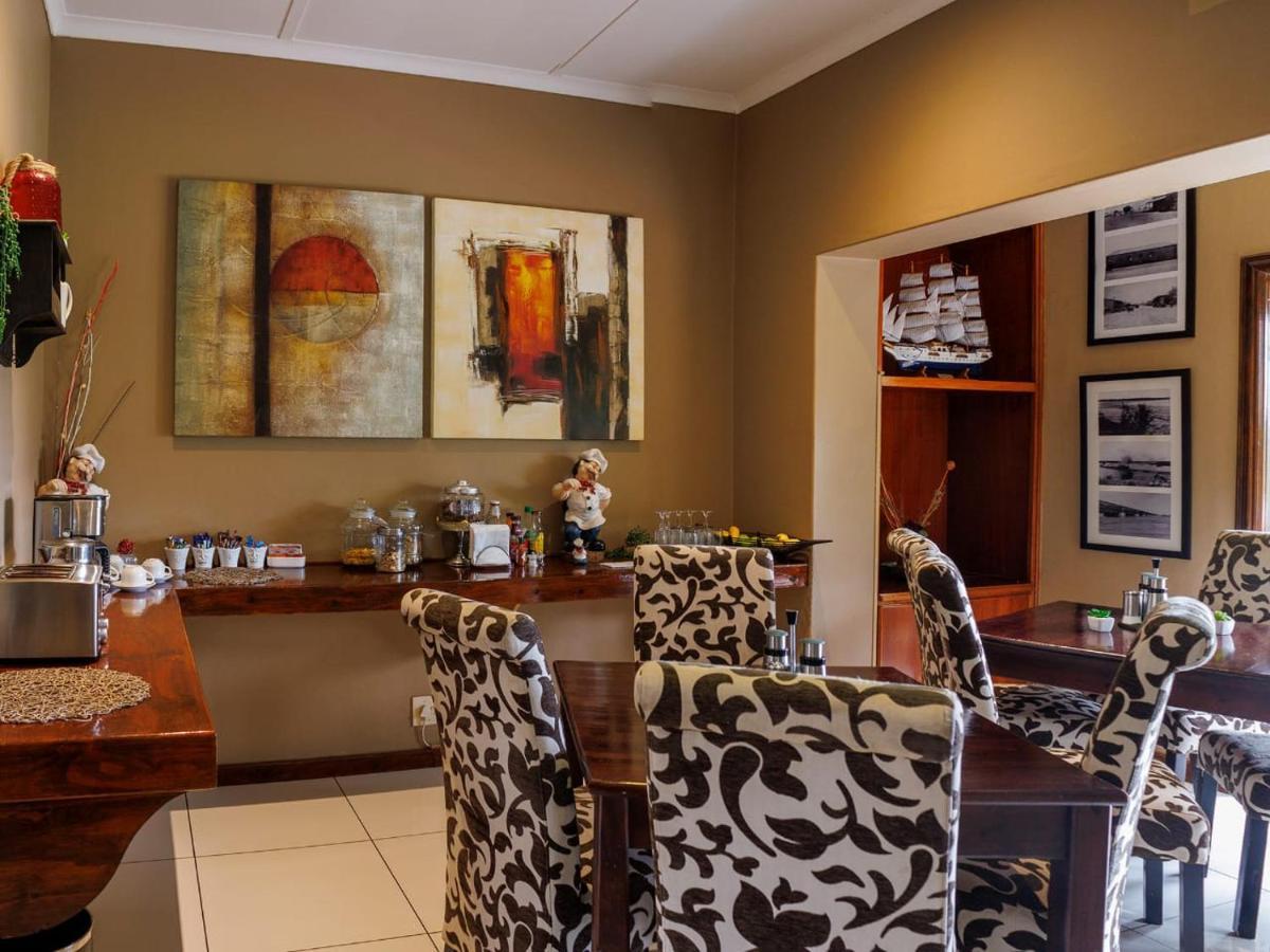 Moonriver Guesthouse Upington Exterior foto